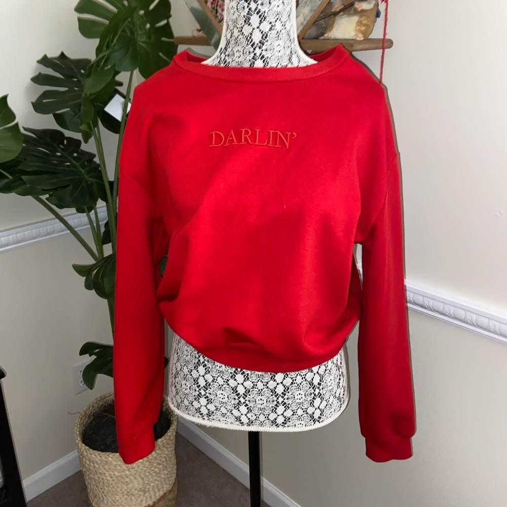 Crew neck crop sweatshirt